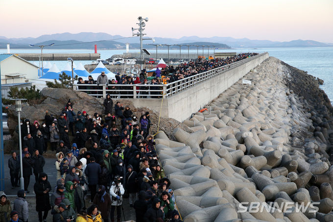마량포구 해넘이·해돋이 행사