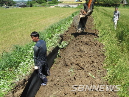 물막이판 설치 (사진제공 = 충남도청)
