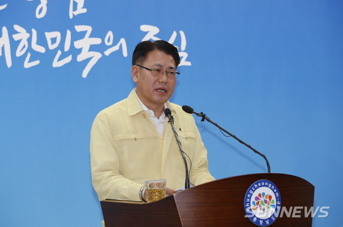기자회견에 나선 정석완 재난안전실장 (사진제공=충남도)