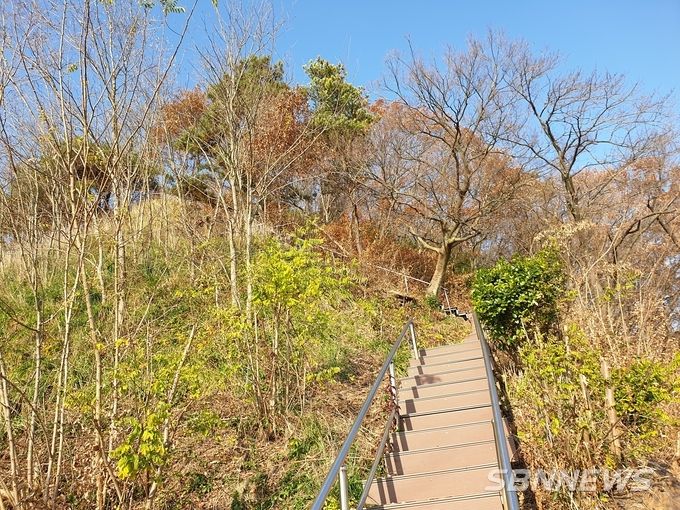 원산으로 오르는 길