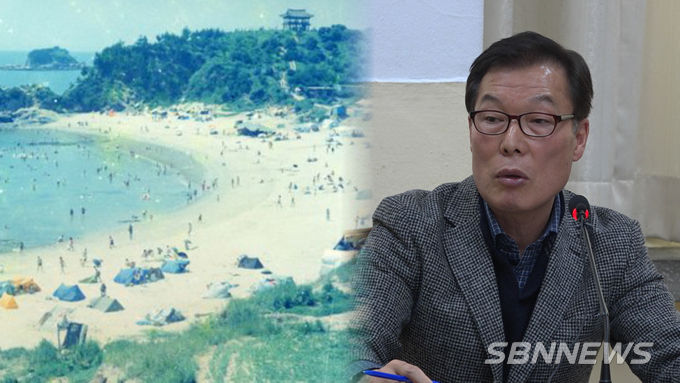 임호윤 서천건설본부장이 기자회견에서 동백정해수욕장 복원의지를 표명하고 있다.