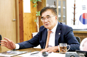 사법 리스크, ‘찻잔 속 태풍’ 그칠까… 김기웅 서천군수, 족쇄 풀고 ‘날개’ 단다!