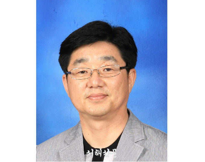 강석화 시인