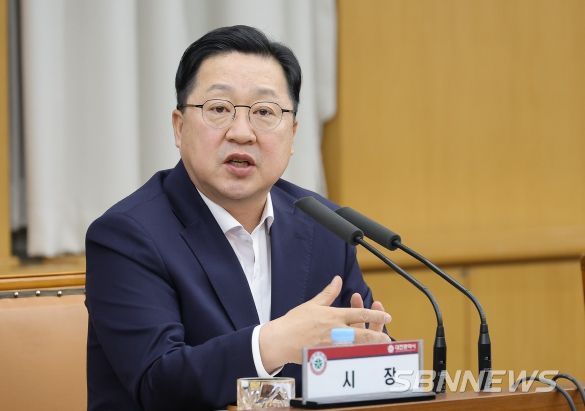 이장우 대전시장“대전은 개척자의 도시, 국비확보의 길도 없으면 만들어라”
